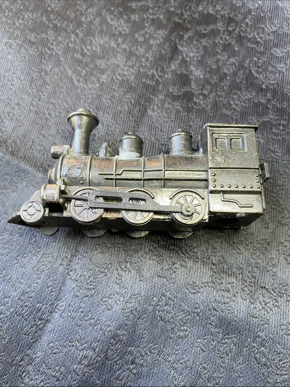 Vintage Brass Tone Die-Cast Metal Steam Locomotive Pencil Sharpener